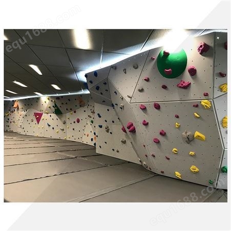 奇乐KIRA室内运动公园抱石攀岩墙定制 极限攀爬体能训练