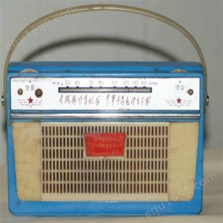 老唱机回收价格咨询  老唱片回收价格  老收音机收购价格