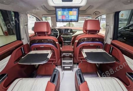 别克GL8653T升级埃尔法款红白 航空座椅 商务车内饰改装